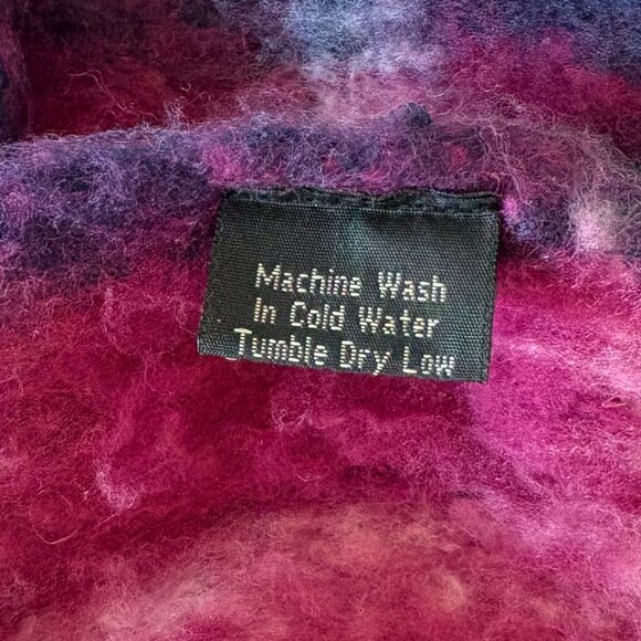 Celtic Ore Designed in Ireland Scarf - Picture 5 of 6